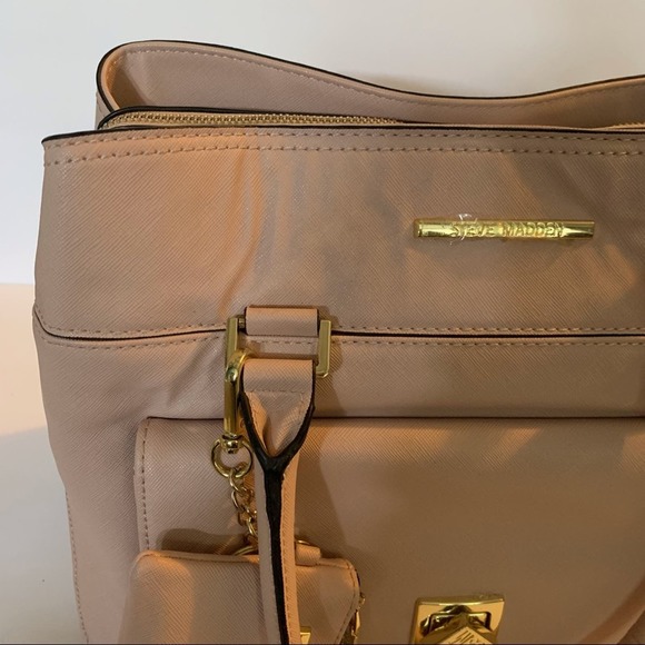 EUC Steve Madden Blush Pink Satchel Work Handbag & Clip on Change Purse Key Ring - Picture 3 of 15